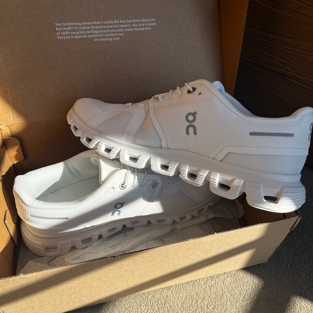 On Cloud 6 White Men’s Shoes